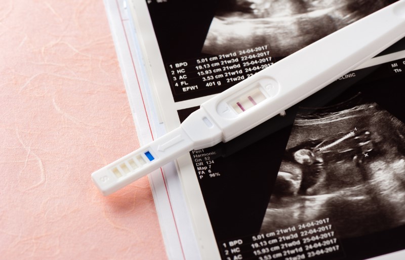 Khám hiếm muộn hết bao nhiêu tiền