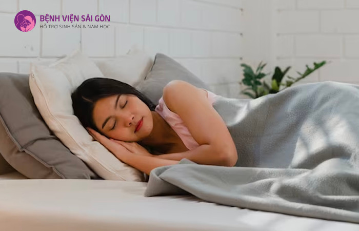 Ngủ đủ giấc được xem là một cách kiểm soát lượng glucose trong cơ thể hiệu quả