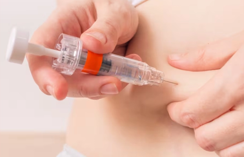 Tiêm kích trứng bước quan trọng của IVF