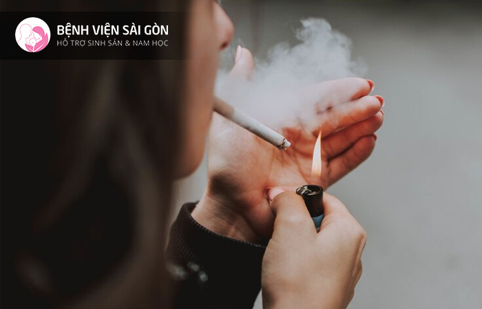 Hút thuốc lá làm giảm sản xuất collagen trong cơ thể