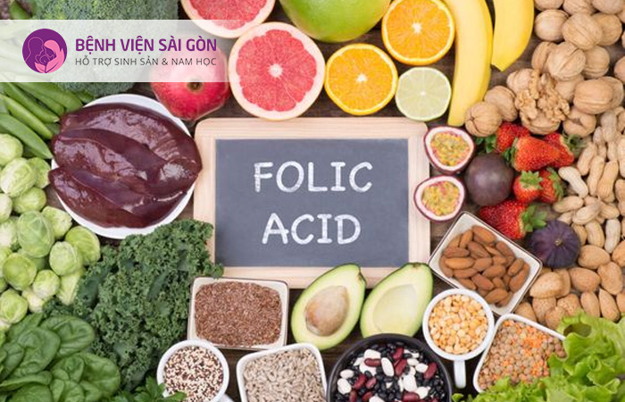 Axit folic còn được gọi là folate hoặc vitamin B9