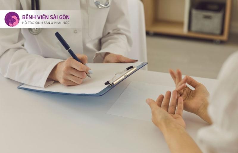 Chuẩn bị hồ sơ y tế và câu hỏi thắc mắc khi khám vô sinh nữ