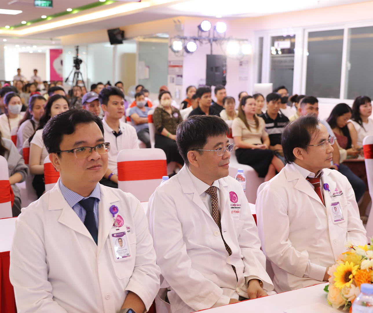 Toạ đàm Y khoa quy tụ đội ngũ bác sĩ giàu chuyên môn của Bệnh Viện