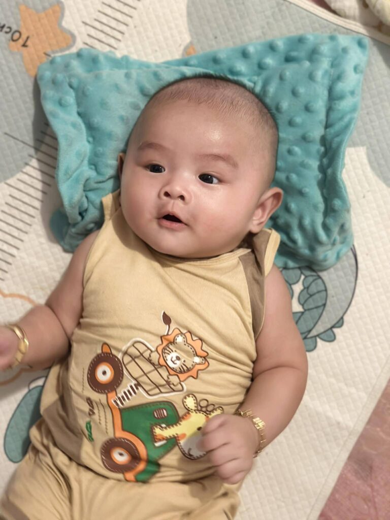Gia đình chị Kha