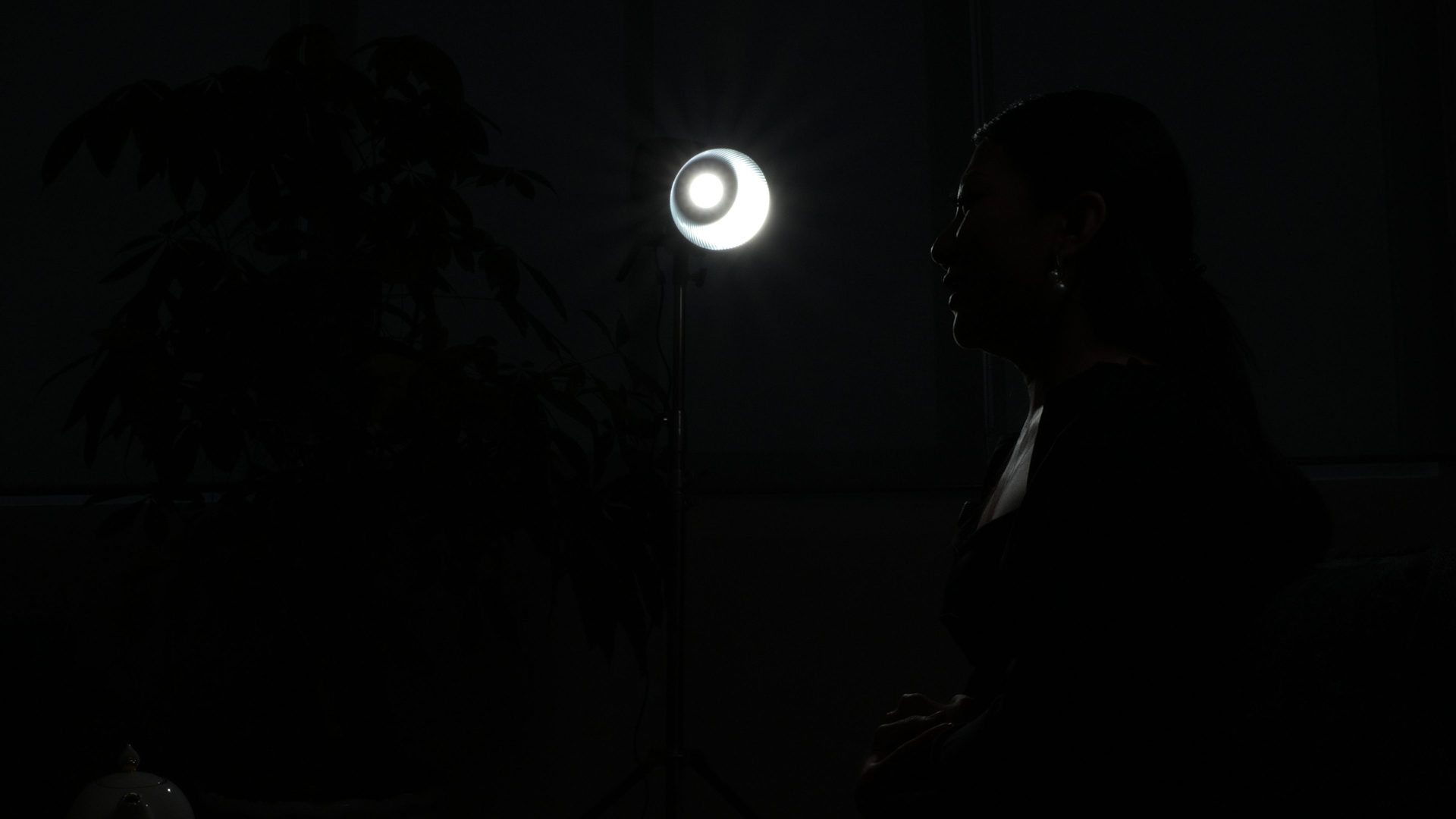 Sau khi lấy mẫu tinh trùng sẽ được đem đi lọc rửa để lấy tinh trùng khoẻ trước khi thực hiện IUI