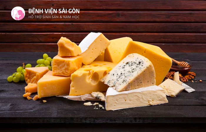 Đa phần phô mai đều được làm từ sữa chưa tiệt trùng dễ gây sảy thai 