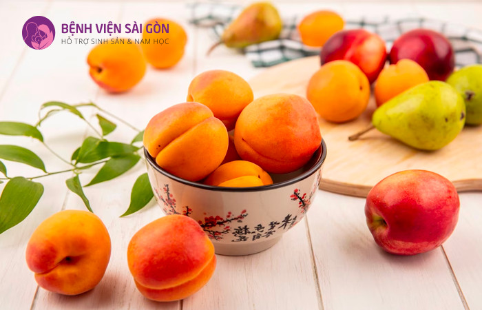 Ăn nhiều đào sẽ khiến chảy máu bến trong ảnh hưởng tới thai nhi