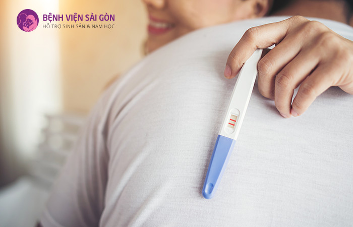 Sau 2 tuần thực hiện thụ tinh nhân tạo, người vợ có thể thử thai để biết kết quả